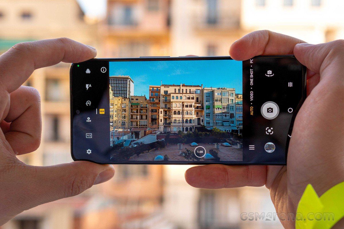 TCL 30 5G and TCL 30+ hands-on at MWC 2022
