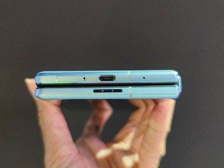 vivo X Fold features a USB-C port, two speakers, and an IR blaster