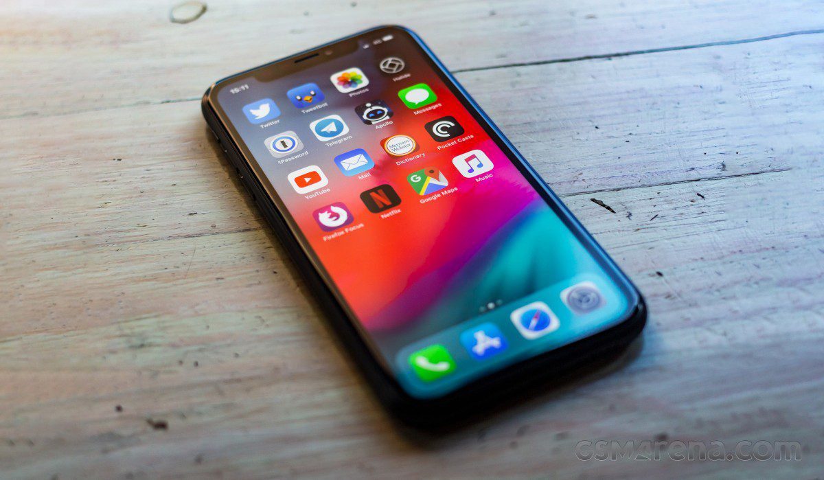Rumors point to 6.1” notched LCD screen on next iPhone SE model 