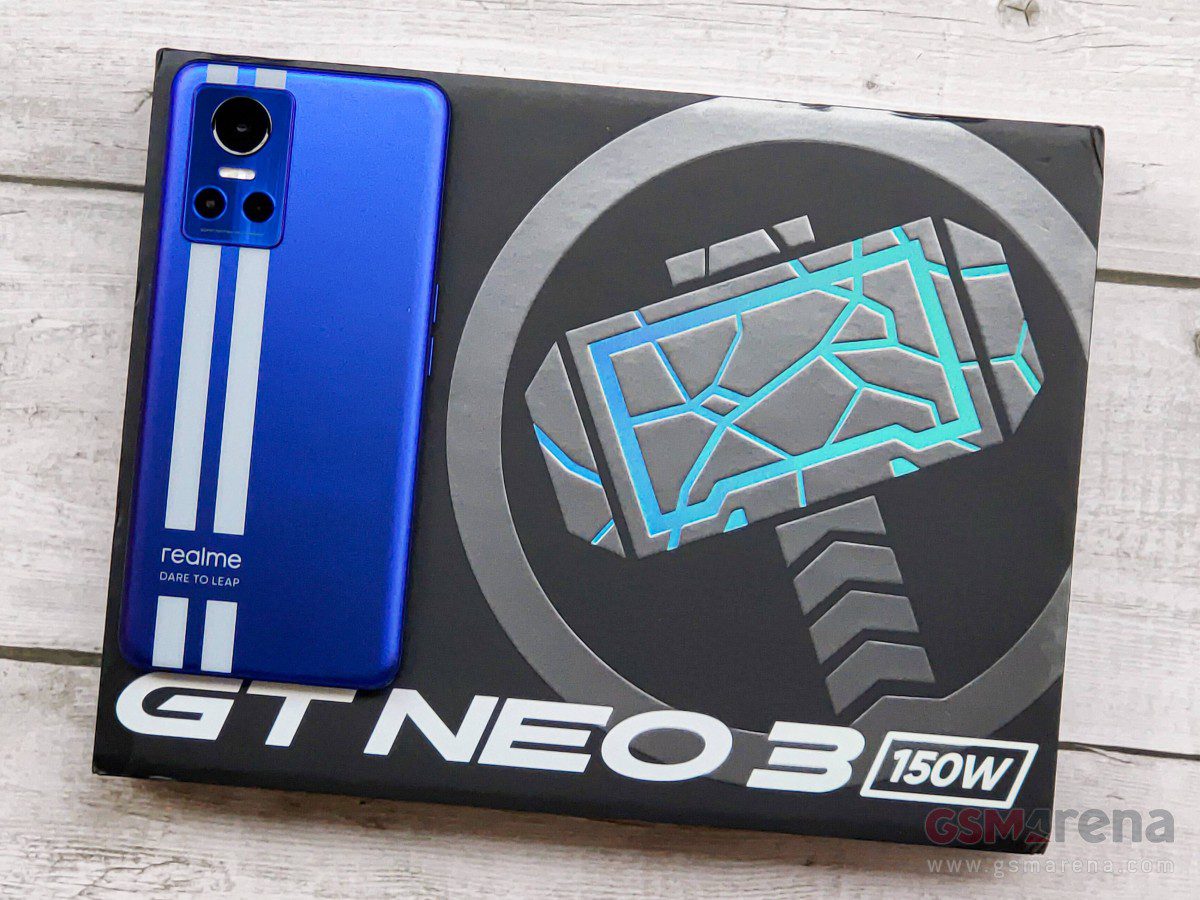 Realme GT Neo 3 150W Thor Love and Thunder Limited Edition hands-on